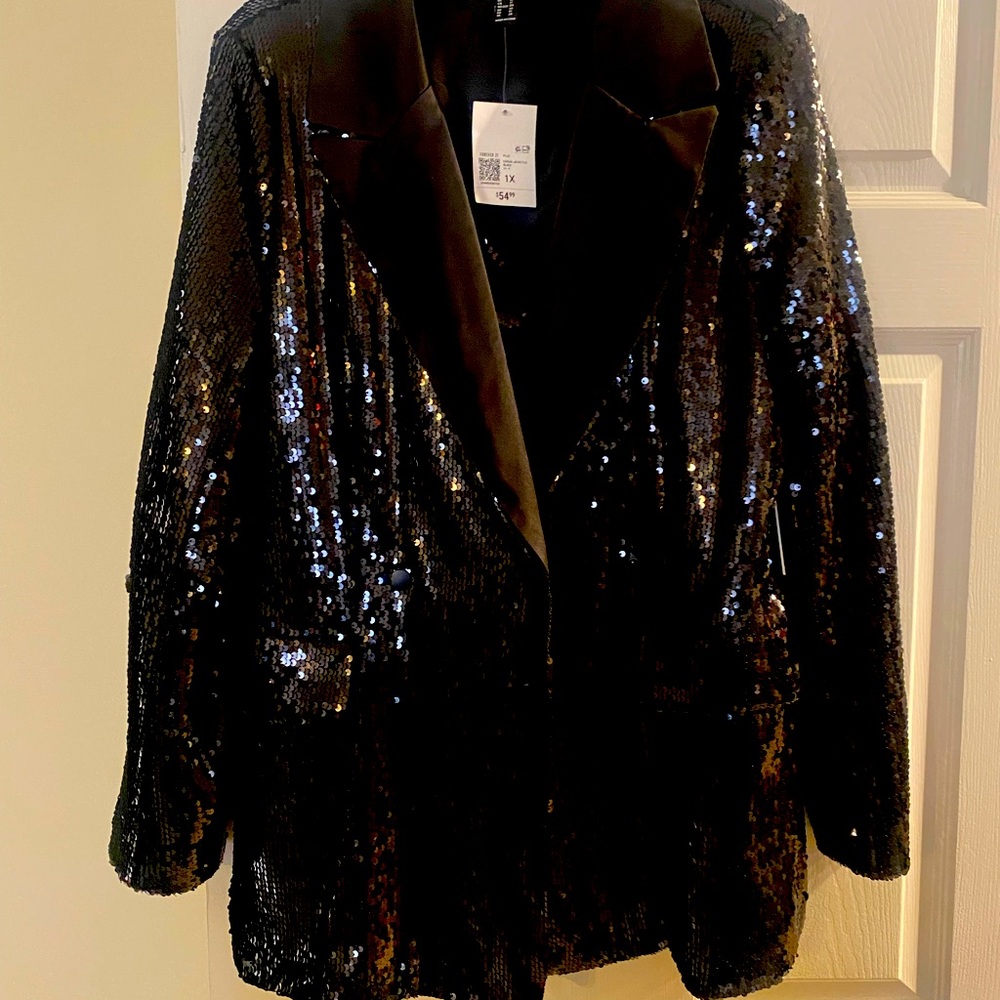 BEAUTIFUL black sequin blazer NWT; Size 1X